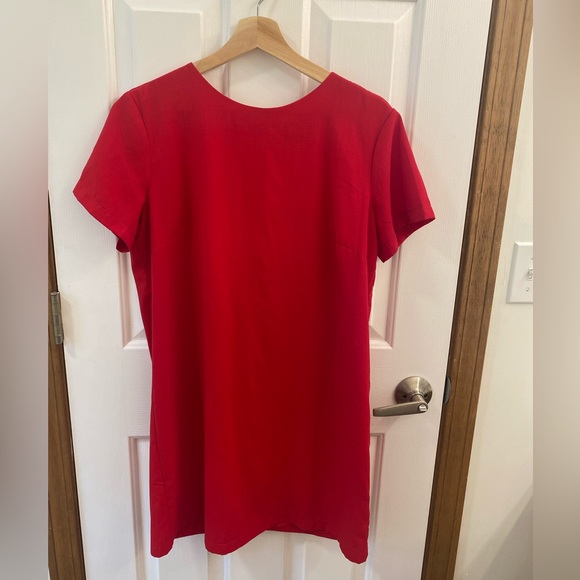 Lulu’s Red Mini Dress - Picture 1 of 3